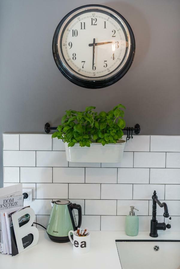 Noclegi4u Wola Apartment *