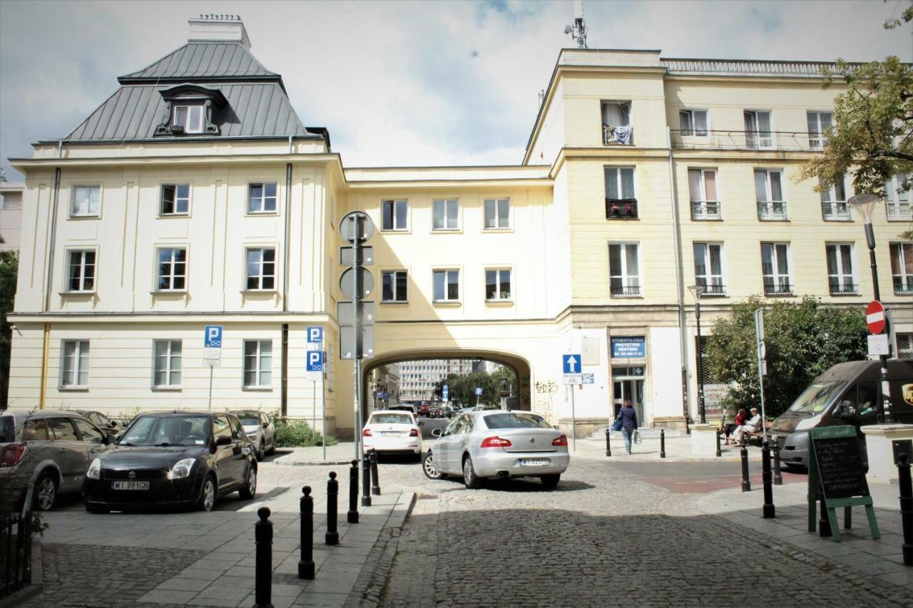 Stylish In The Heart Of The City. Apartment Warsaw