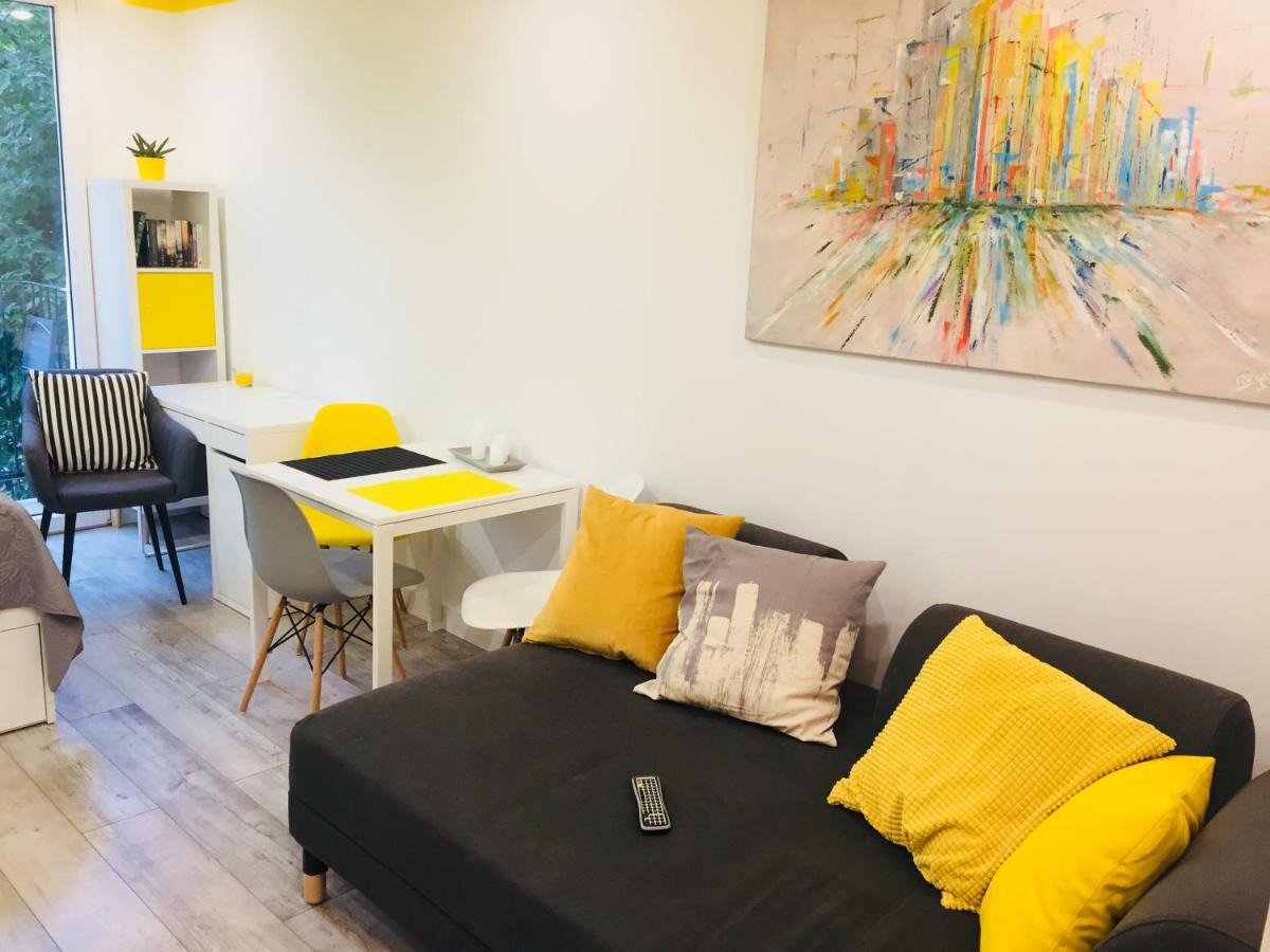 Studio Dworzec Gdanski Apartamento *