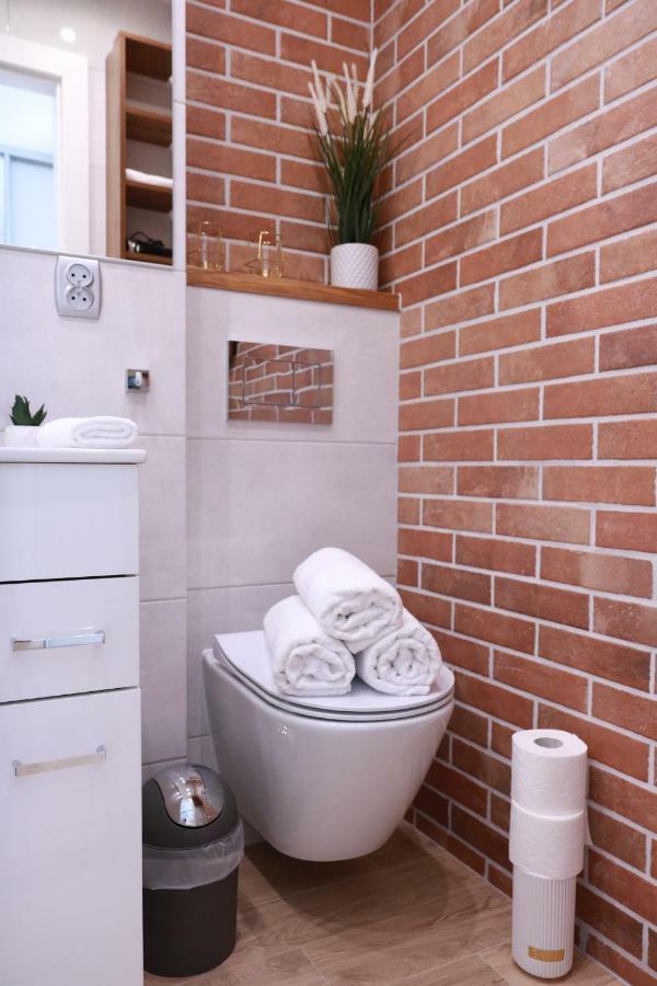 Chill & Explore By Cooee Apartamento Varsóvia