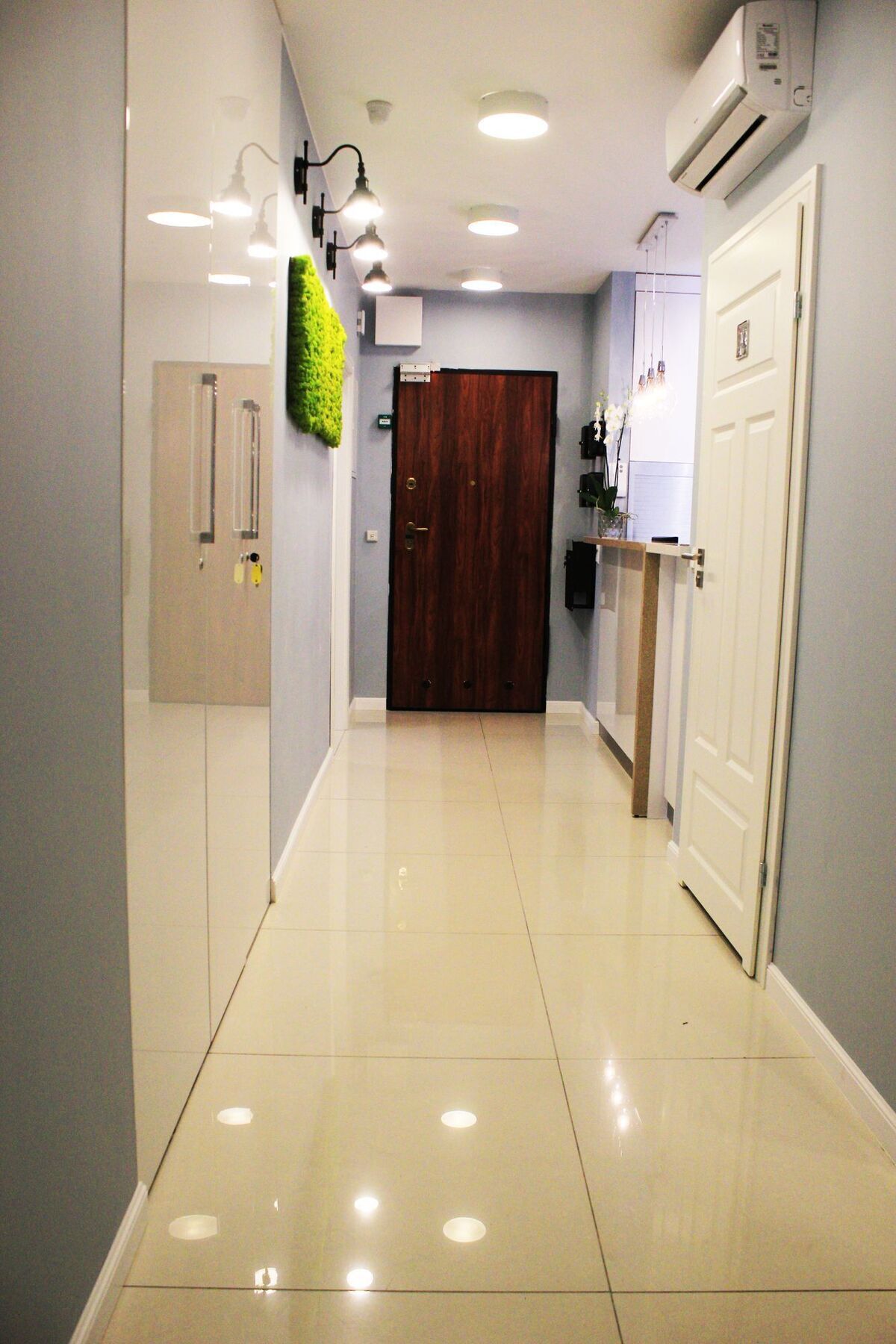 Jessapart - Triton Park Apartment Warschau