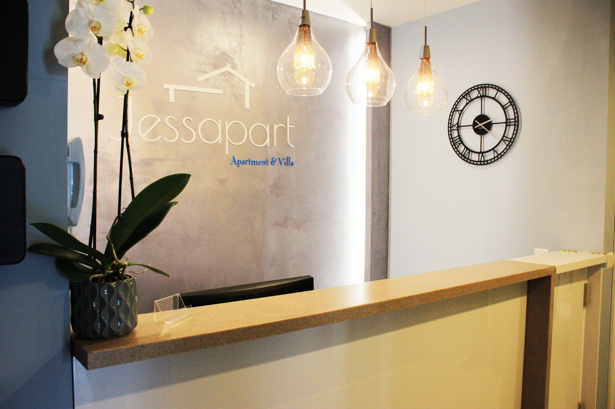 Jessapart - Triton Park Warschau