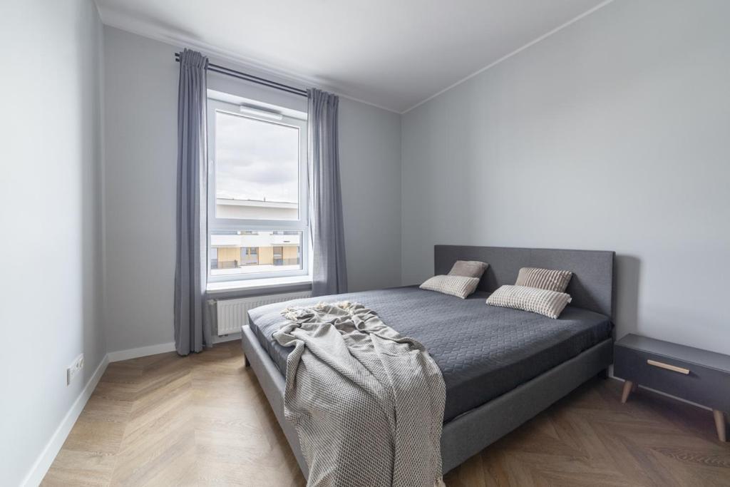 Căn hộ Airport 3rooms New With Parking Warsaw
