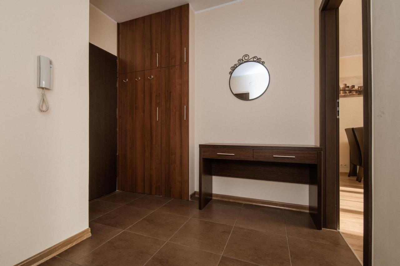 Apartment Notabene Airport Warsaw
