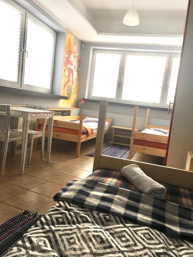 Homestay La Luna - Pokoje Goscinne - Plowiecka 35 *