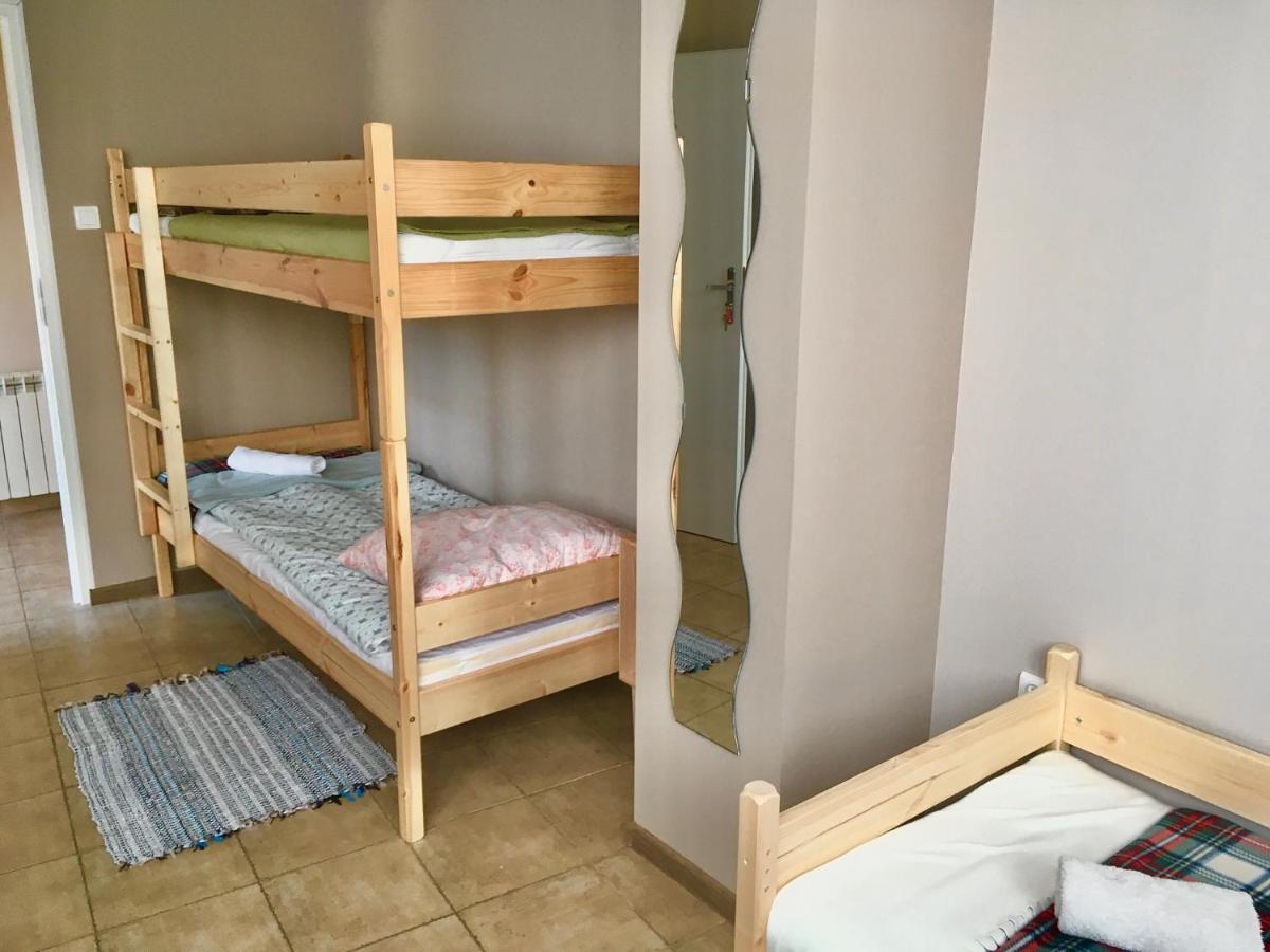 La Luna - Pokoje Goscinne - Plowiecka 35 Homestay
