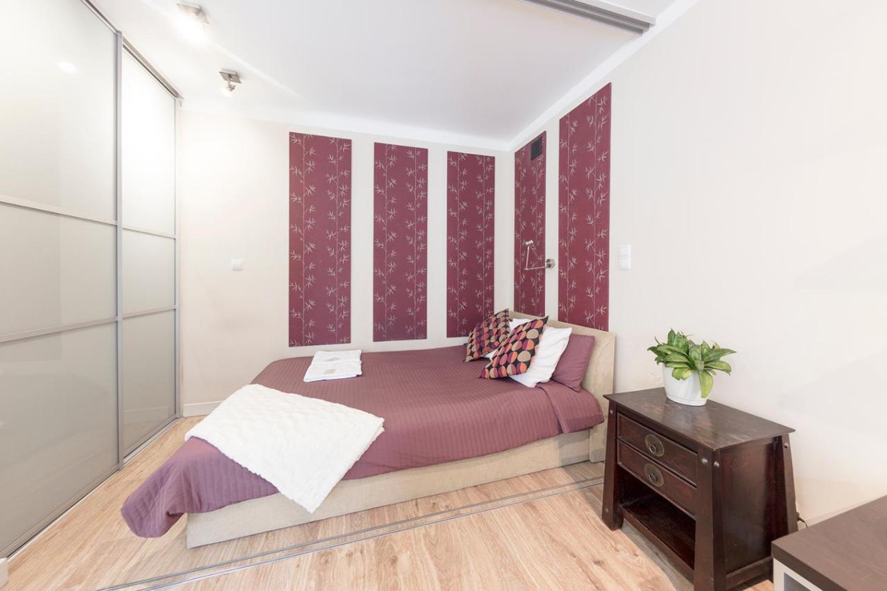 Golden Apartments- Old Town Căn hộ *