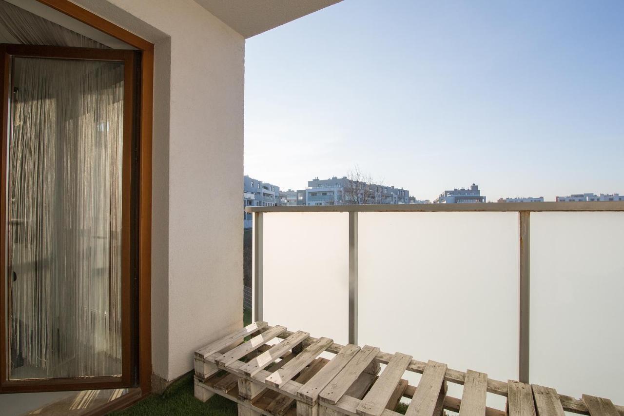 Apartment Shortstaypoland Aleja Rzeczypospolitej