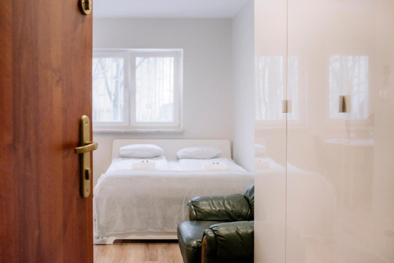 Apartel Metro Wierzbno Apartament